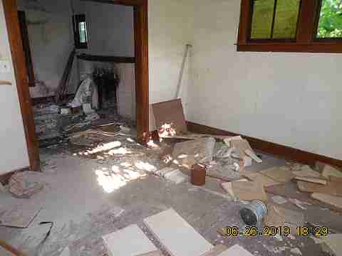 13311 Lauder (8)_m.jpg